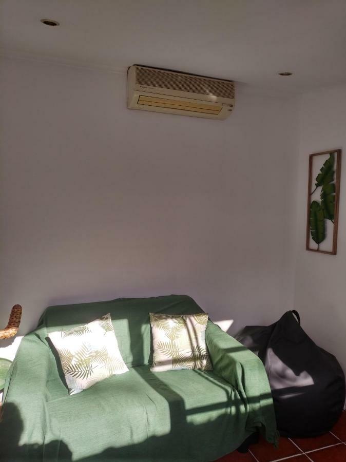 Watching Ciro Apartment Lisboa Екстериор снимка